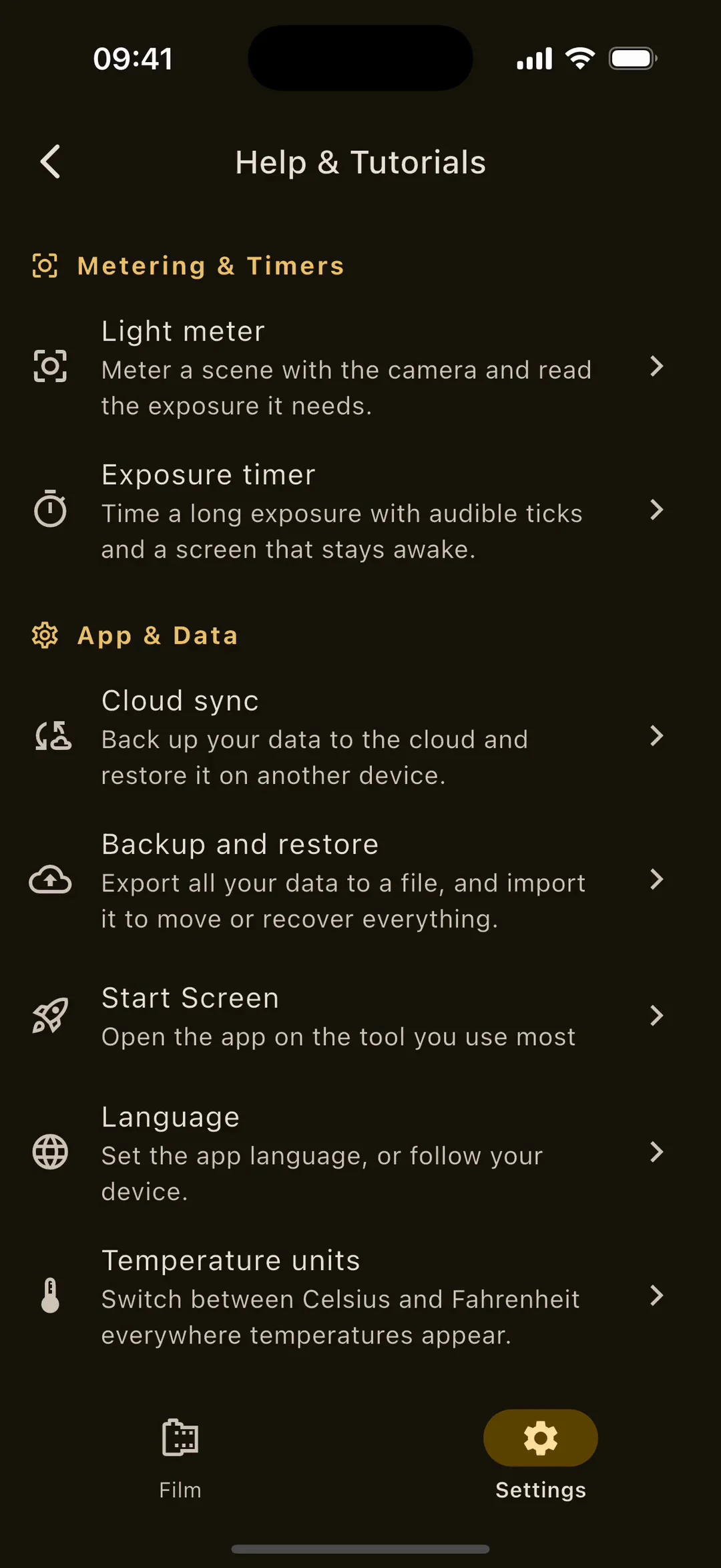Help and Tutorials on iPhone, recorded: the Light meter tutorial opened and scrolled.